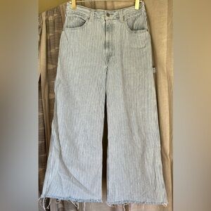 Levi’s Cinch Baggy Jeans 30/10 High Rise Railroad Stripe Wide Leg Raw Hem